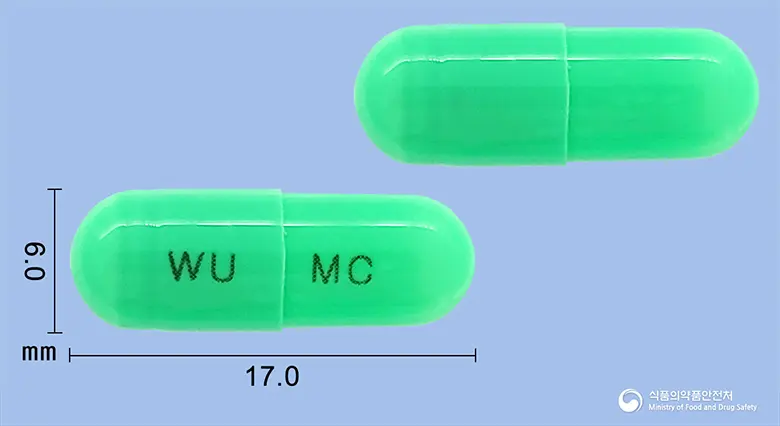 모비록캄캡슐7.5mg(멜록시캄) 앞뒤 사진 (초록색 캡슐, 각인 WU MC)