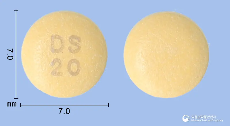 동성라베프라졸정20mg(라베프라졸나트륨) 앞뒤 사진 (주황색 원형, 각인 DS20)
