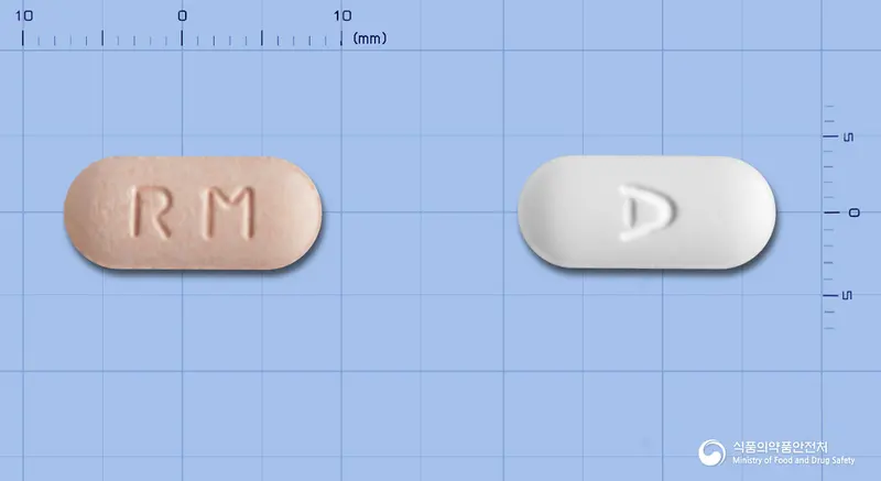 레파넘엠정2/500mg 앞뒤 사진 (분홍색 장방형, 각인 RM)