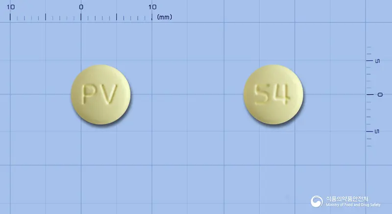 노바스크오정5/40밀리그램 앞뒤 사진 (노란색 원형, 각인 PV / 54)