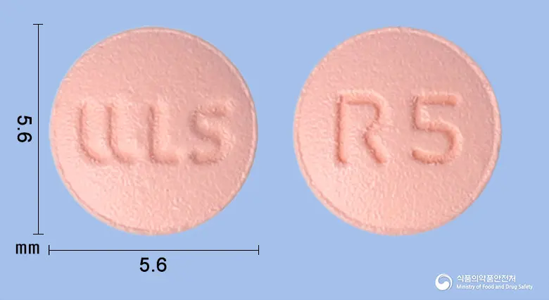 콜레스톱정5mg(로수바스타틴칼슘) 앞뒤 사진 (분홍색 원형, 각인 R5)