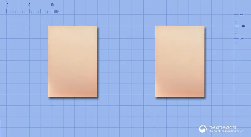 뉴페질구강붕해필름5mg(도네페질염산염) 앞뒤 사진 (분홍색 사각형)