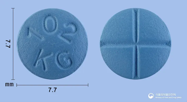 피나스칸정5mg(피나스테리드) 앞뒤 사진 (파란색 원형, 각인 102KG)