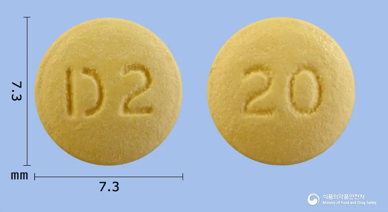 라베라정20mg(라베프라졸나트륨) 앞뒤 사진 (노란색 원형, 각인 D2 / 20)