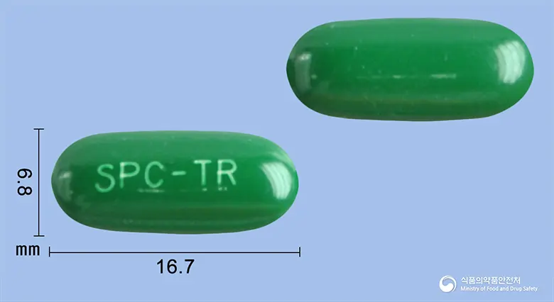 토레스판연질캡슐 앞뒤 사진 (초록색 캡슐, 각인 SPC-TR)