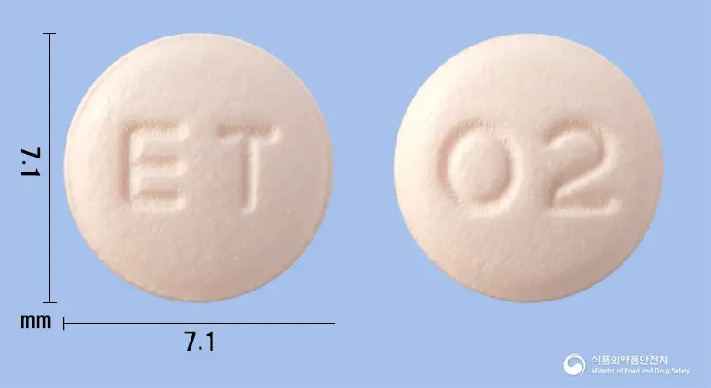 유리페나정10mg(솔리페나신숙신산염) 앞뒤 사진 (분홍색 원형, 각인 ET / 02)