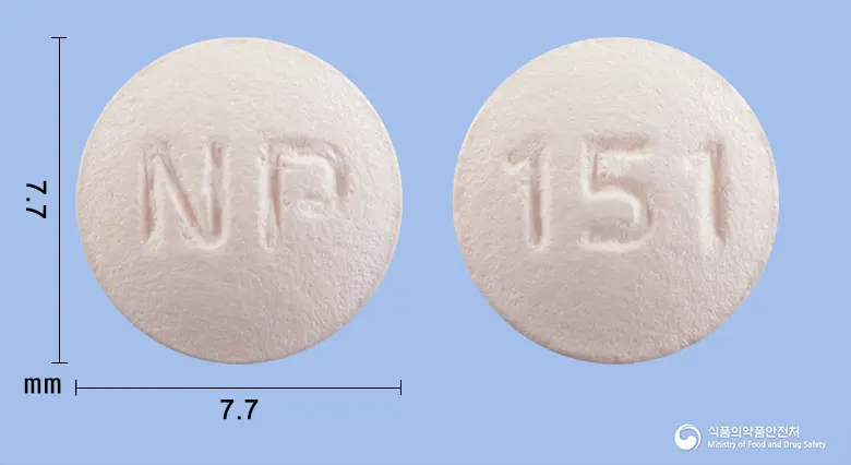 뉴페신정10mg(솔리페나신숙신산염) 앞뒤 사진 (분홍색 원형, 각인 NP / 151)