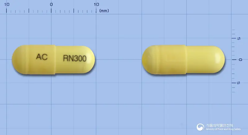 가바로닌캡슐300mg(가바펜틴) 앞뒤 사진 (노란색 캡슐, 각인 AC RN300)