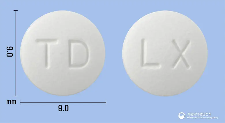 록스로스정(록소프로펜나트륨수화물) 앞뒤 사진 (흰색 원형, 각인 TD / LX)