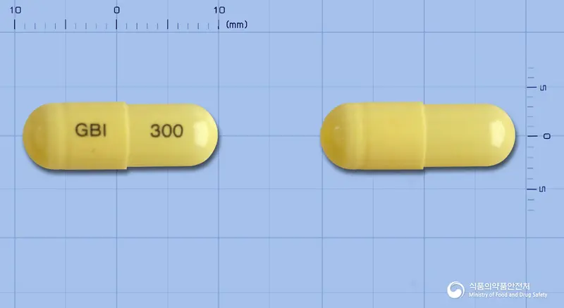 가바인캡슐300mg(가바펜틴) 앞뒤 사진 (노란색 캡슐, 각인 GBI 300)