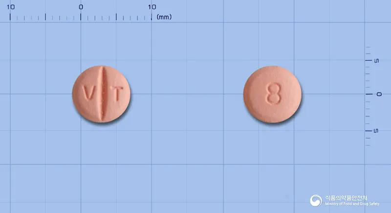 바레탄정80mg(발사르탄) 앞뒤 사진 (분홍색 원형, 각인 V T / 8)
