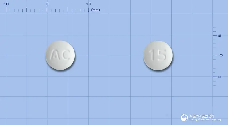 피오글정15밀리그램(피오글리타존염산염) 앞뒤 사진 (흰색 원형, 각인 AC / 15)