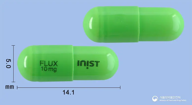 플루세틴캡슐10mg(플루옥세틴염산염) 앞뒤 사진 (연두색 캡슐, 각인 FLUX 10mg)