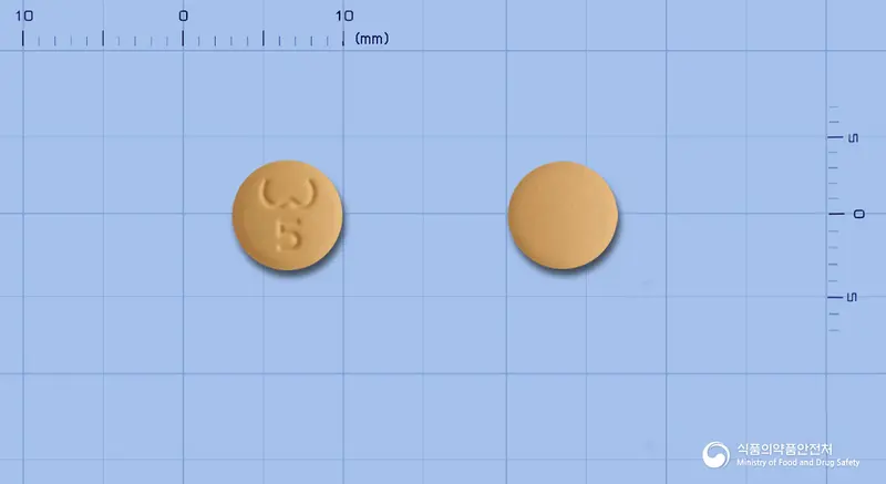로수브이정5mg(로수바스타틴칼슘) 앞뒤 사진 (주황색 원형, 각인 5)