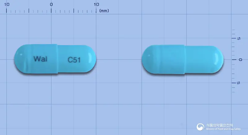 루비돌플러스캡슐 앞뒤 사진 (파란색 캡슐, 각인 Wal C51)