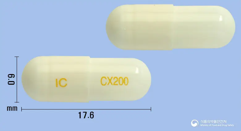 세코브캡슐200밀리그램(세레콕시브) 앞뒤 사진 (흰색 캡슐, 각인 IC CX200)