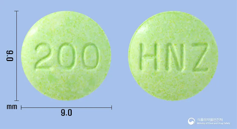 시메티네정200mg(시메티딘) 앞뒤 사진 (연두색 원형, 각인 200 / HNZ)