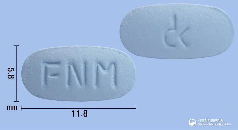 포스넬엠정 앞뒤 사진 (파란색 타원형, 각인 FNM)