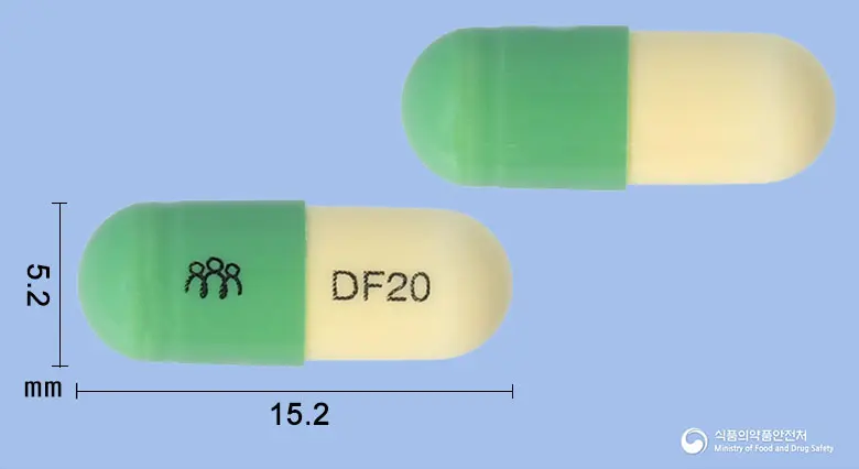 디프맥스캡슐20밀리그램(플루옥세틴염산염) 앞뒤 사진 (연두색 캡슐, 각인 DF20)