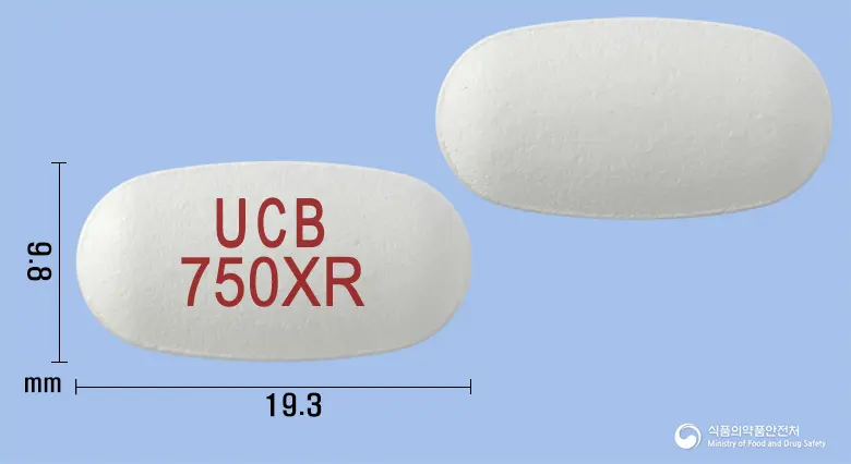 케프라엑스알서방정750밀리그램(레비티라세탐) 앞뒤 사진 (흰색 타원형, 각인 UCB750XR)