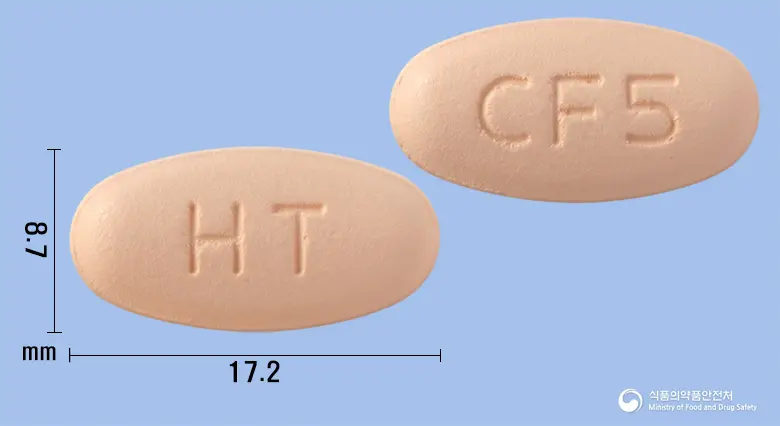 크라프록신정500mg(레보플록사신수화물) 앞뒤 사진 (분홍색 타원형, 각인 HT / CF5)