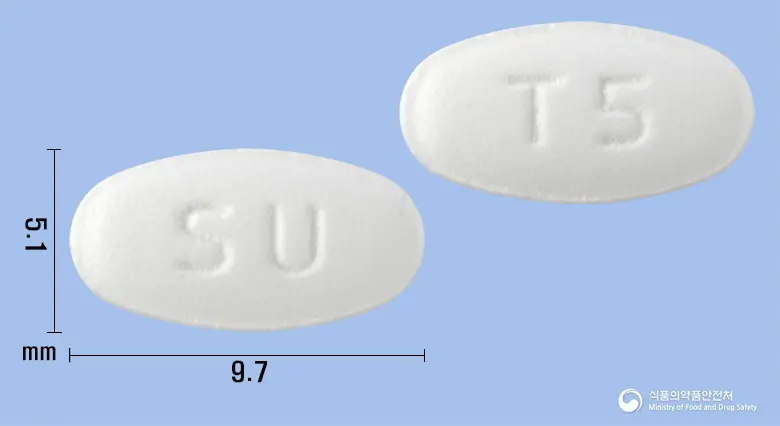 리피아정10mg(아토르바스타틴칼슘) 앞뒤 사진 (흰색 타원형, 각인 SU / T5)