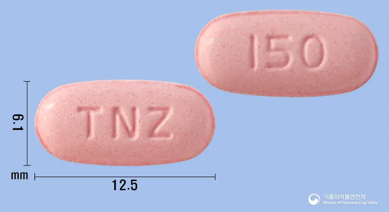 티나졸정150mg(플루코나졸) 앞뒤 사진 (분홍색 타원형, 각인 TNZ / 150)