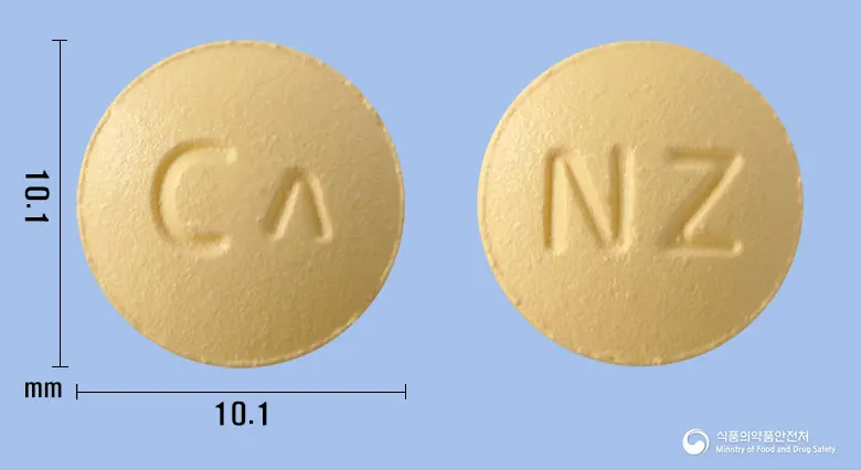 니자큐정150mg(니자티딘) 앞뒤 사진 (노란색 원형, 각인 CΛ / NZ)