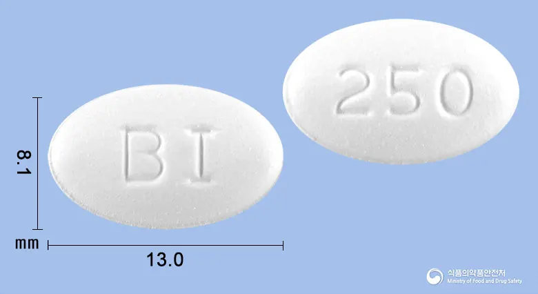 도베실라정(도베실산칼슘수화물) 앞뒤 사진 (흰색 타원형, 각인 BI / 250)