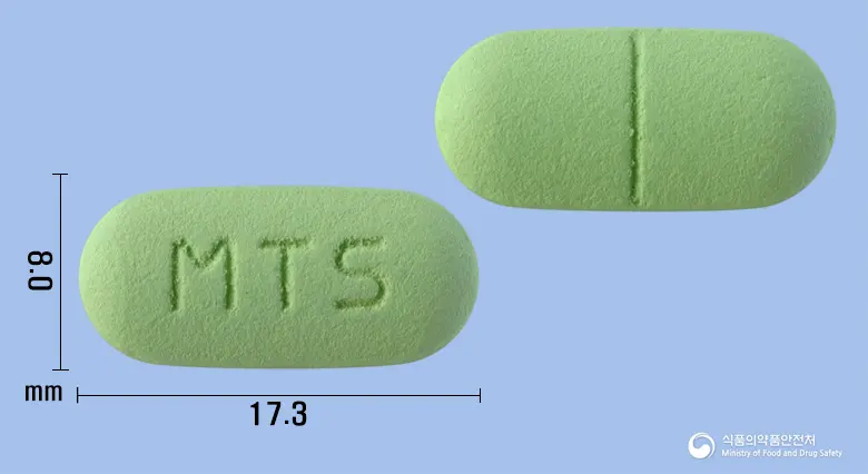 알티스정480밀리그램(알티옥트산트로메타민염) 앞뒤 사진 (연두색 장방형, 각인 MTS)
