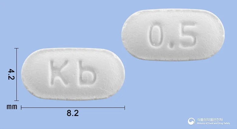 바레클정0.5mg(바레니클린살리실산염) 앞뒤 사진 (흰색 장방형, 각인 Kb / 0.5)