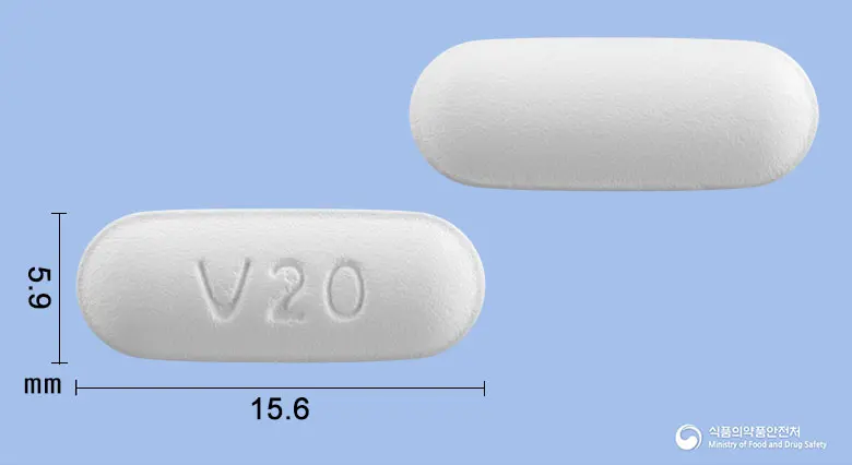 비너스정20mg(바제독시펜아세테이트) 앞뒤 사진 (흰색 장방형, 각인 V20)