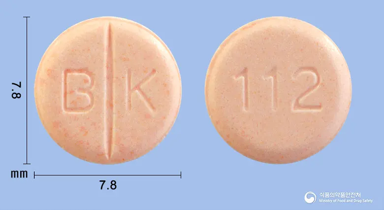 씬지로이드정0.112밀리그램(레보티록신나트륨수화물) 앞뒤 사진 (분홍색 원형, 각인 B K / 112)