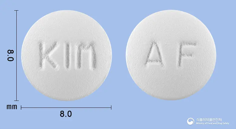 아세요정(아세클로페낙) 앞뒤 사진 (흰색 원형, 각인 KIM / AF)