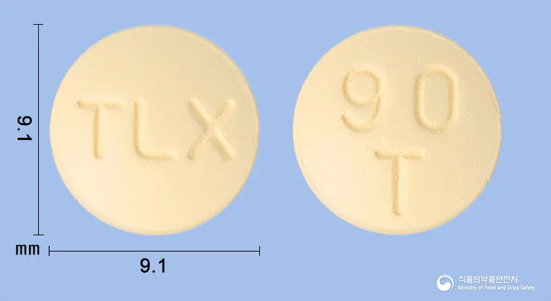 티카렉스정90밀리그램(티카그렐러) 앞뒤 사진 (주황색 원형, 각인 TLX / 90T)