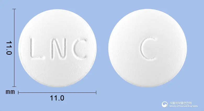 메가시플록정(시프로플록사신염산염수화물) 앞뒤 사진 (흰색 원형, 각인 LNC / C)