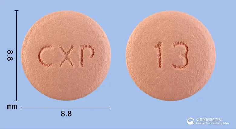 클로윈정(클로피도그렐황산염) 앞뒤 사진 (분홍색 원형, 각인 CXP / 13)