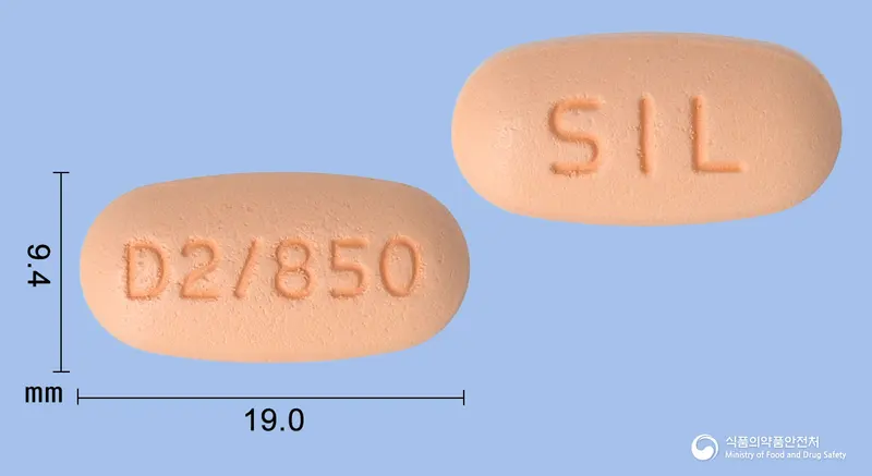 트라글립틴듀오정2.5/850mg 앞뒤 사진 (분홍색 타원형, 각인 D2/850 / SIL)