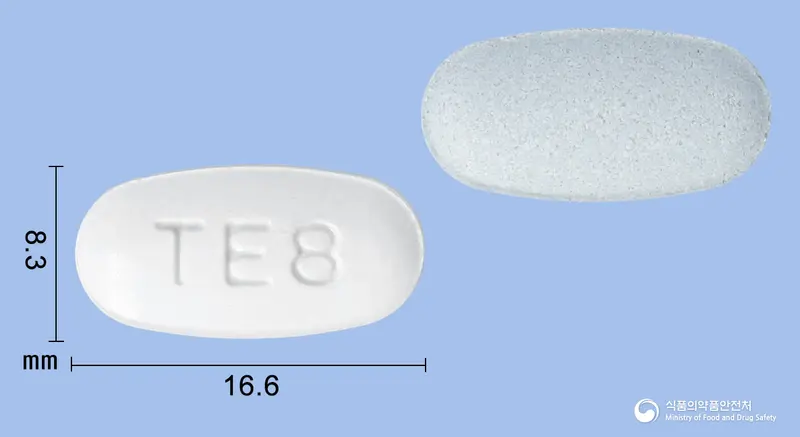 텔미로디정80/5mg(텔미사르탄, 암로디핀) 앞뒤 사진 (흰색 타원형, 각인 TE8)