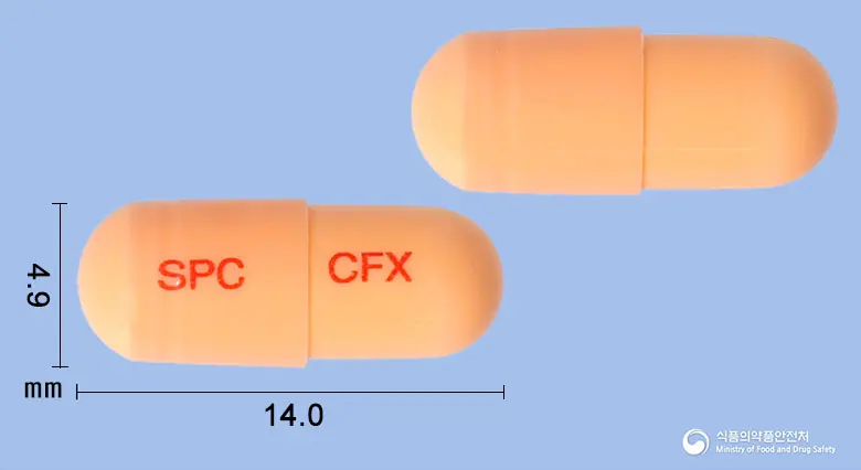 서울세픽심캡슐(세픽심수화물) 앞뒤 사진 (분홍색 캡슐, 각인 SPC CFX)