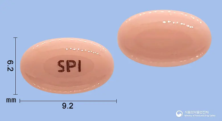 아미티자연질캡슐8마이크로그램(루비프로스톤) 앞뒤 사진 (분홍색 캡슐, 각인 SPI)