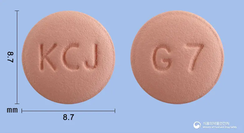 에스디클로정75mg(클로피도그렐황산염) 앞뒤 사진 (분홍색 원형, 각인 KCJ / G7)