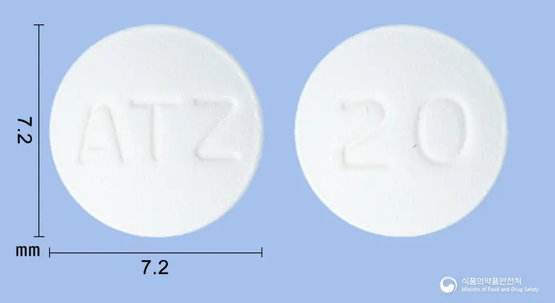 아토바진정20밀리그램(아토르바스타틴칼슘수화물) 앞뒤 사진 (흰색 원형, 각인 ATZ / 20)