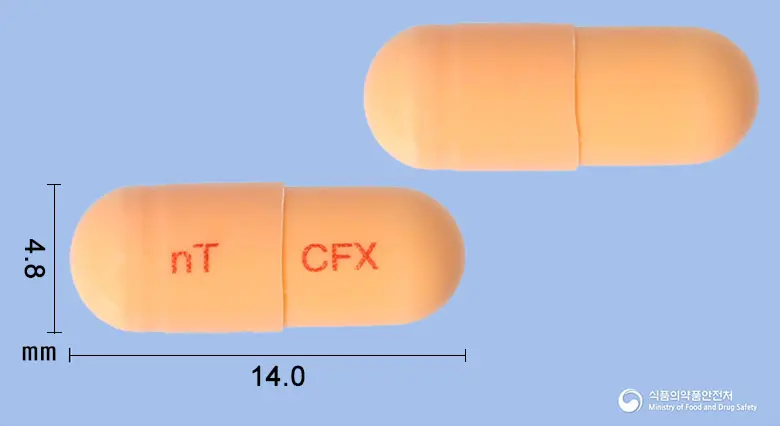 엔티픽심캡슐100밀리그램(세픽심수화물) 앞뒤 사진 (분홍색 캡슐, 각인 nT CFX)