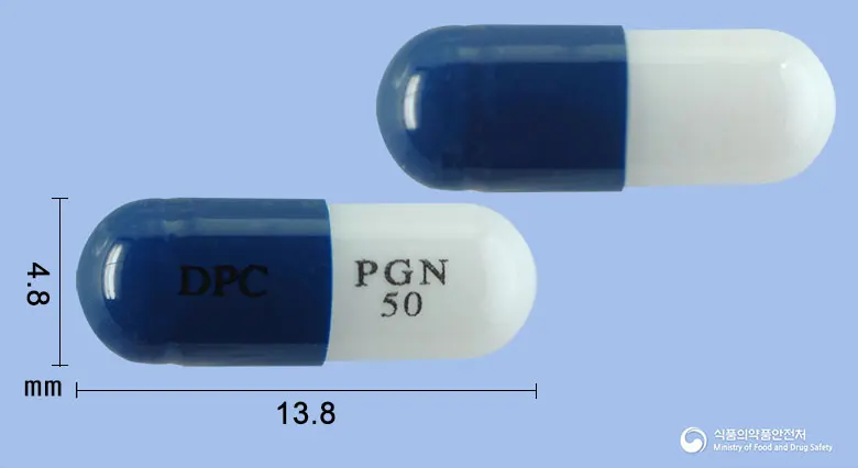 동광프레가발린캡슐50밀리그램 앞뒤 사진 (파란색 캡슐, 각인 DPC PGN 50)