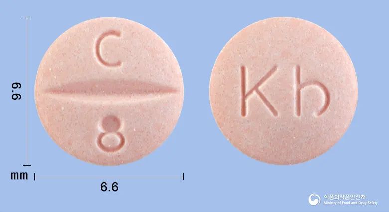 칸데탄정8밀리그램(칸데사르탄실렉세틸) 앞뒤 사진 (분홍색 원형, 각인 C 8 / Kb)