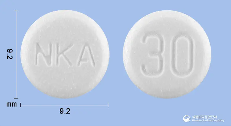 엑토린정30밀리그램(피오글리타존염산염) 앞뒤 사진 (흰색 원형, 각인 NKA / 30)