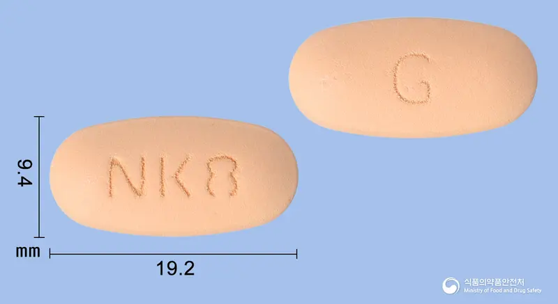 글로틴듀오정2.5/850mg(리나글립틴, 메트포르민염산염) 앞뒤 사진 (분홍색 타원형, 각인 NK8 / G)