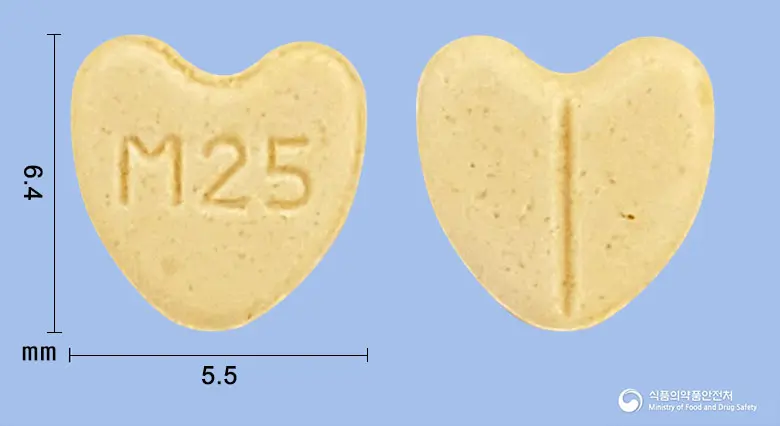 에스메디정(에스암로디핀베실산염2.5수화물) 앞뒤 사진 (노란색 기타, 각인 M25)