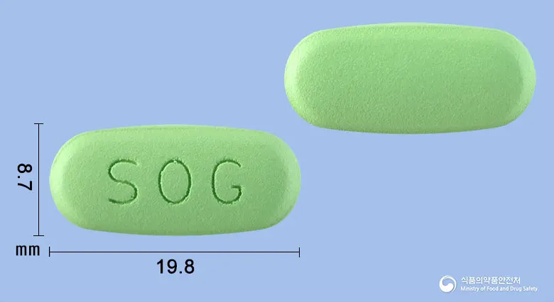 소가프텐정 앞뒤 사진 (연두색 타원형, 각인 SOG)